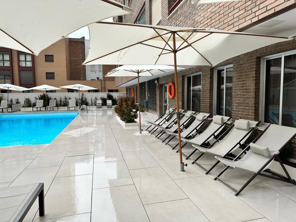 Juan Bravo Apartamento A Estrenar Con Piscina Madrid Exterior photo